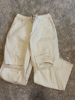 Universal Thread Neutral Cream Denim Pants